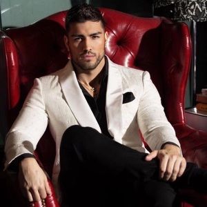 Meet your Posher, Juan